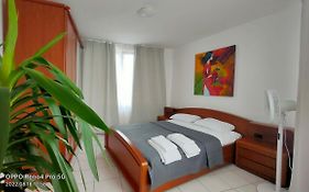 Mooi slaapkamer! proper en compact place voor 3